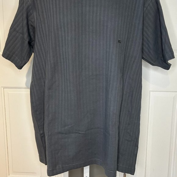 NWT Grey Perry Ellis Rib Knit V neck T - Picture 2 of 7
